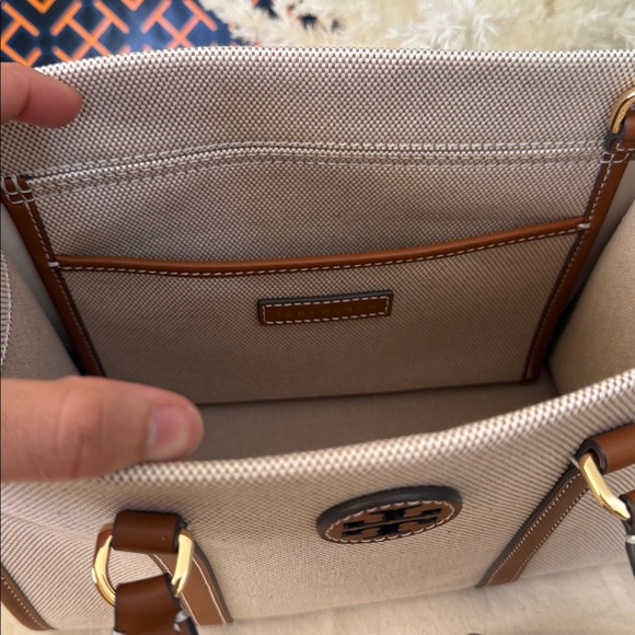 Tory Burch blake canvas Tan and Cream tote bag with brown strap - Picture 5 of 9